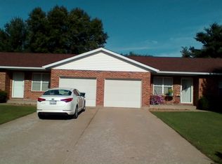 709 Mahala Dr, Waterloo, IL 62298