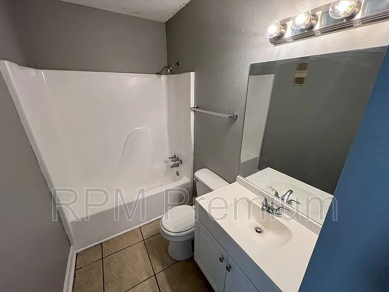 5143 Baker Blvd #C — Photo 16