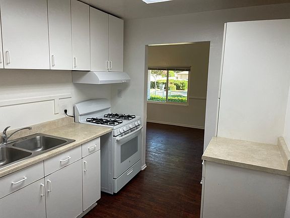 4th image of 1456 W Stoneridge Ct