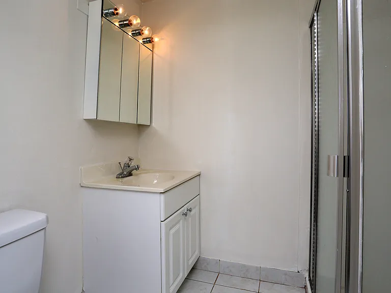 Belmont Heights — Photo 19