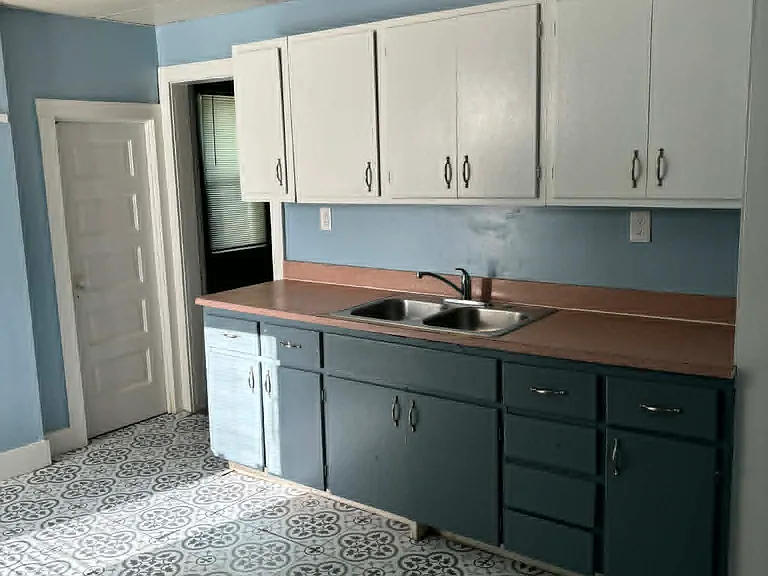 1419 Saint Marys Ave — Photo 5