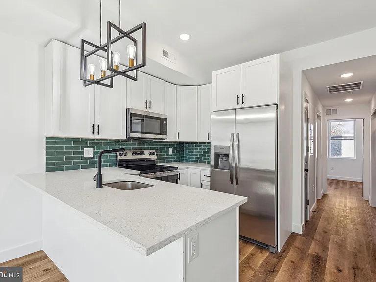 415 W York St #2 — Photo 2