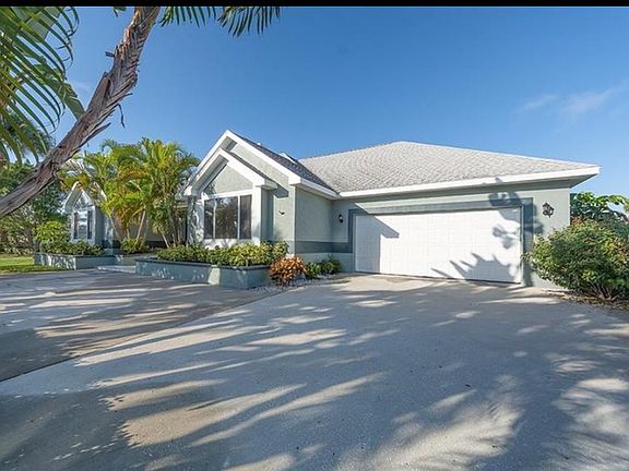 3rd image of 100 1st Ave N