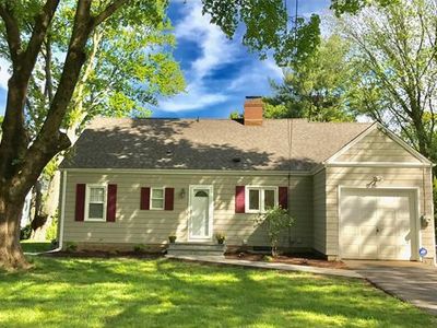 36 Woodridge Cir, Trumbull, CT, 06611