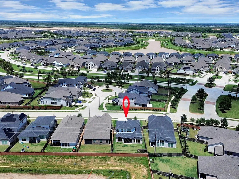 24515 Fluttering Dove Ln — Photo 34