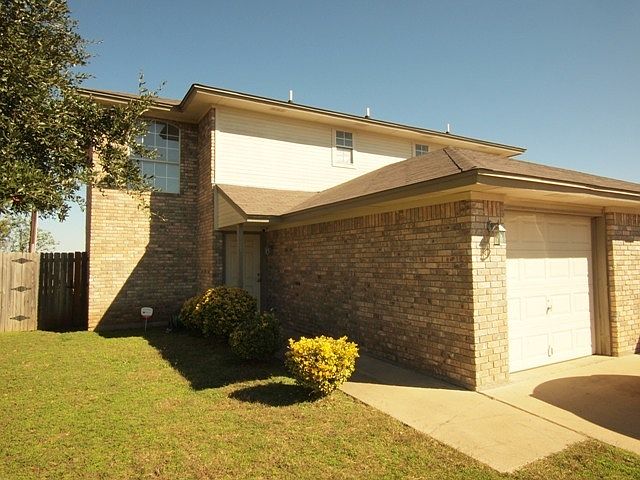 1st image of 3709 Woodrow Dr
