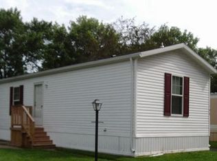 122 W Woodstock Ln, Holland, OH 43528