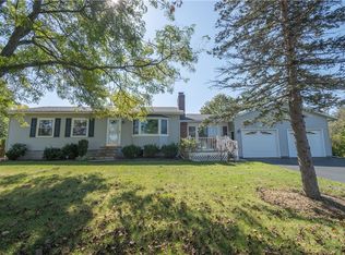 2408 Turnpike Rd, Auburn, NY 13021