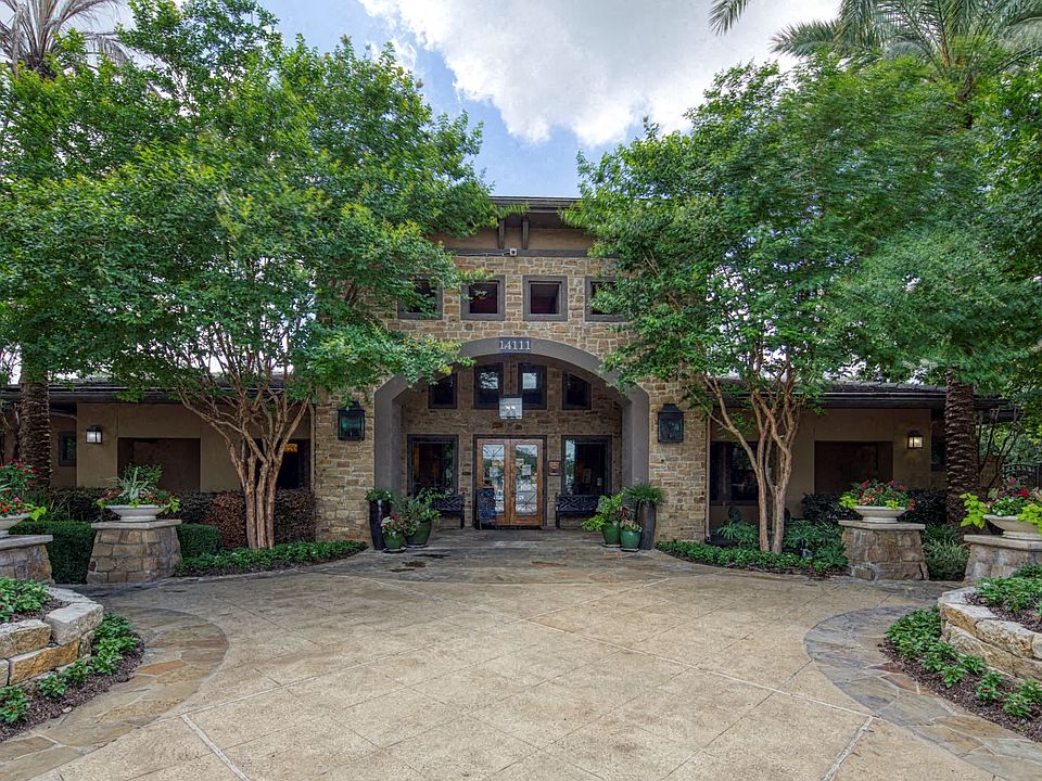 Palomino Leasing Office Entry