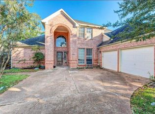 2515 Falcon Ridge St, Pearland, TX 77584