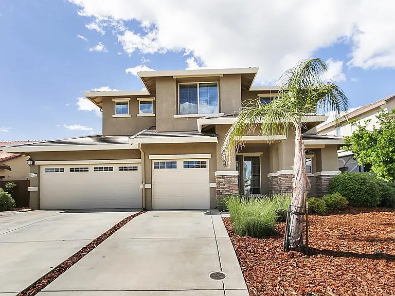 3652 Edington Dr — Photo 64