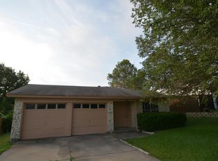 833 Lake View Rdg, White Settlement, TX 76108