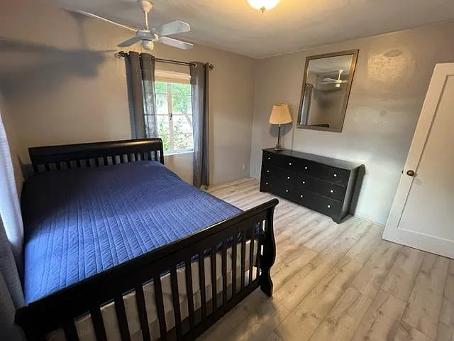 3026 E Loretta Dr — Photo 5