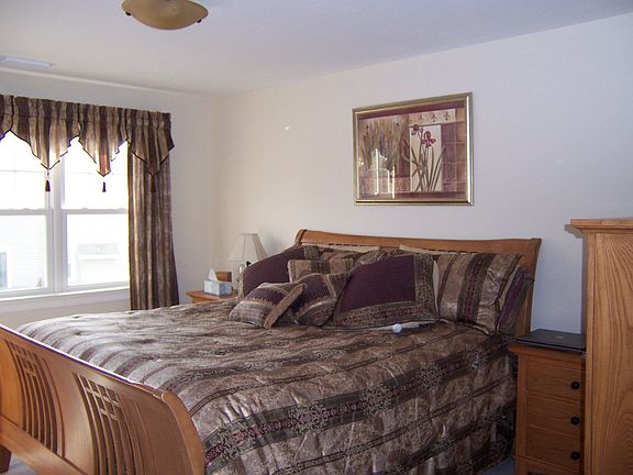 2nd image of 517 Ideal Ln Unit 204
