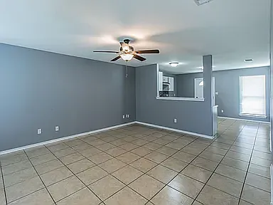 5835 Midcrown Dr — Photo 6