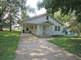 153 E Montgomery St, Niantic, IL