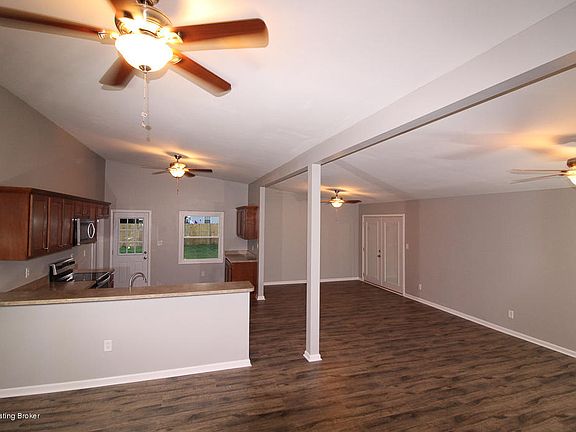 4th image of 8616 Devonshire Dr