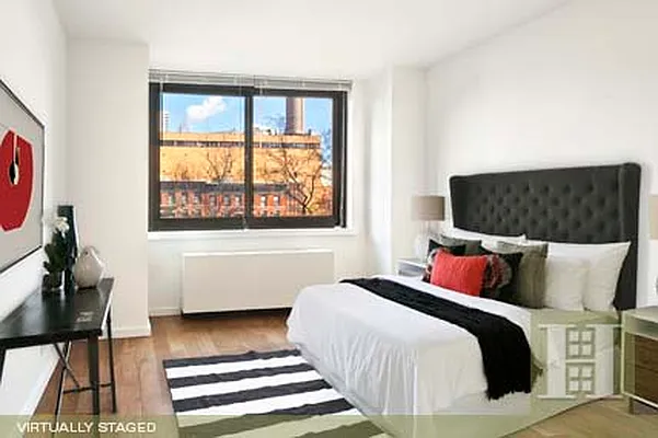 Rented by Halstead Real Estate | media 27