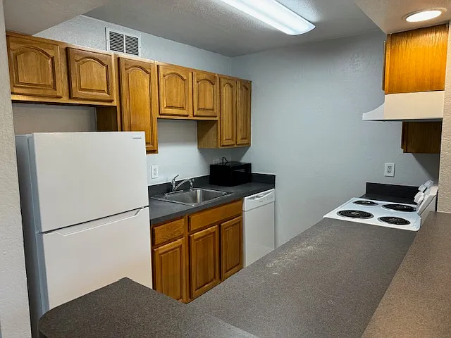 900 S Peninsula Dr #208 — Photo 9