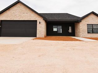 962 Private Road 200 #M, Seminole, TX 79360