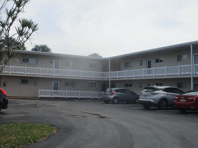 1st image of 2534 Garden Drive #104