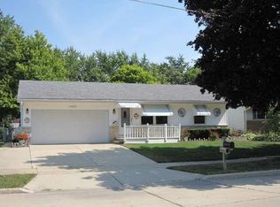 8925 17th Ave, Kenosha, WI 53143