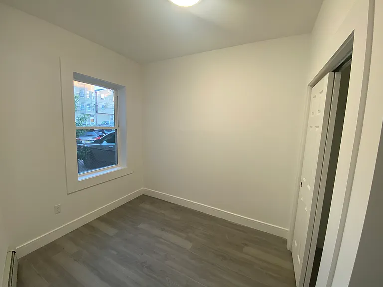 12-14 Jackson St #4 — Photo 5
