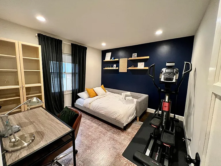 La Serna Dr — Photo 9