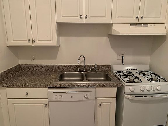 5th image of 443-455 N Highland Ave NE #447-16