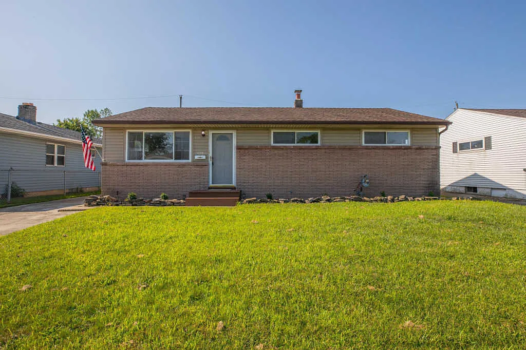 4155 Dixie Ct photo 1