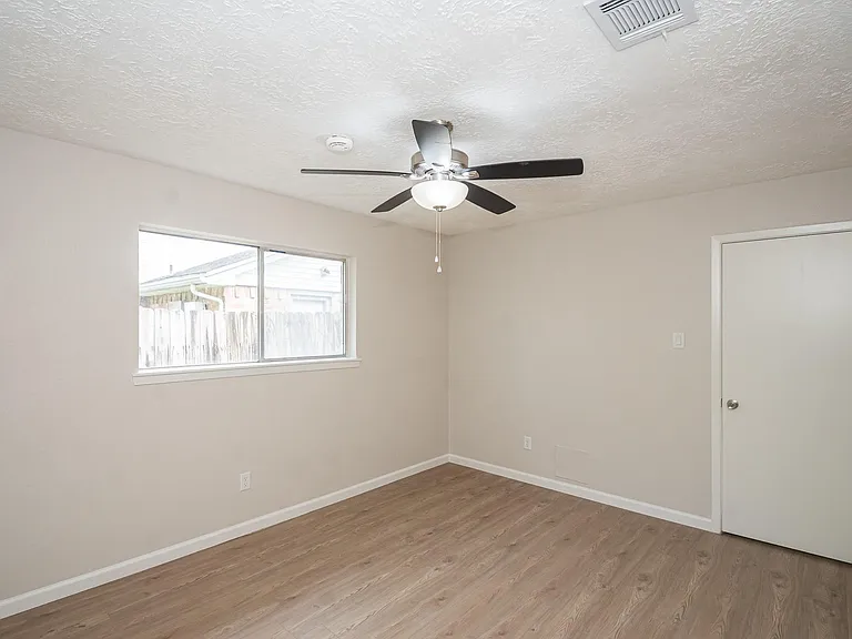 16911 Bougainvilla Ln — Photo 18