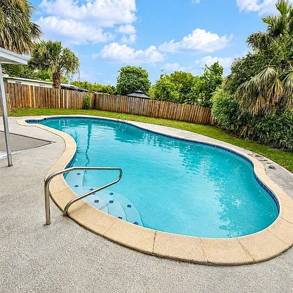 616 Ellendale Dr — Photo 20