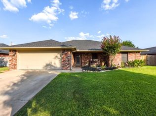 658 Bluebonnet St, Stephenville, TX 76401