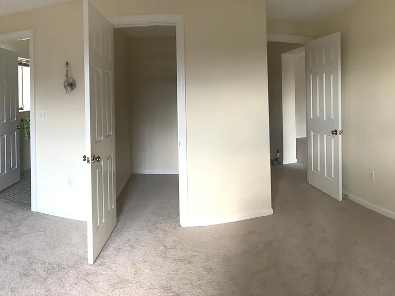 22 9th St #702 — Photo 3