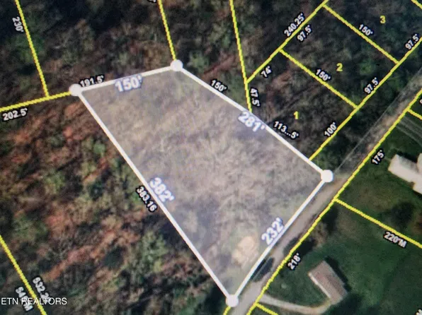 261 Harding Rd, Harriman, TN 37748