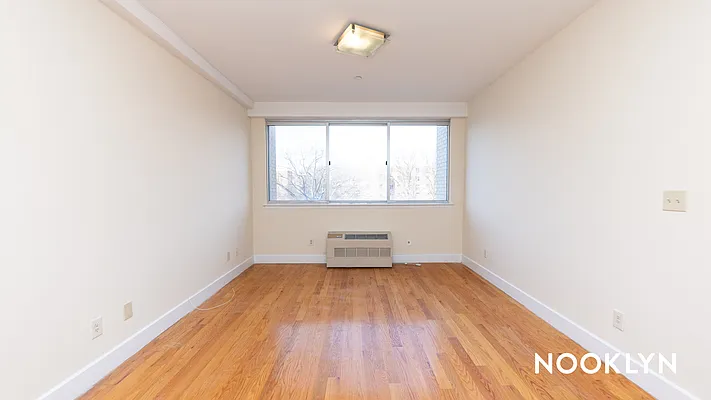 Rented by Nooklyn NYC LLC | media 1