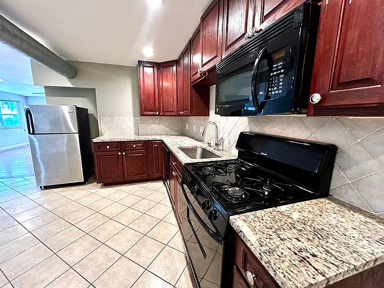 3305 Clawson Rd #C — Photo 13