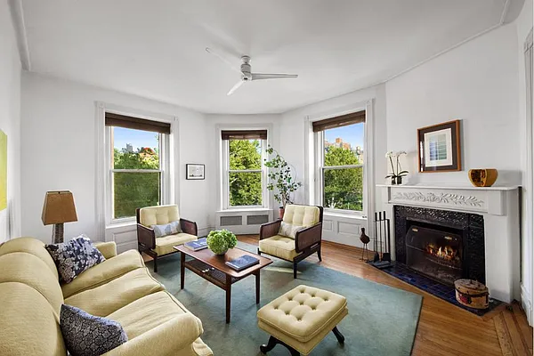 Sold by Stribling | media 13