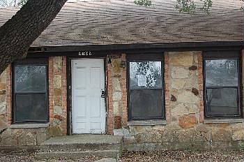 1st image of 3509 Cloverleaf Dr