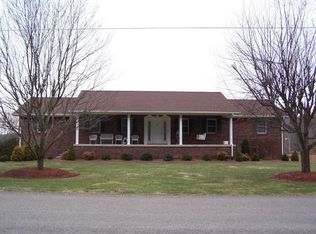 108 Harbin Dr, Mountain City, TN 37683