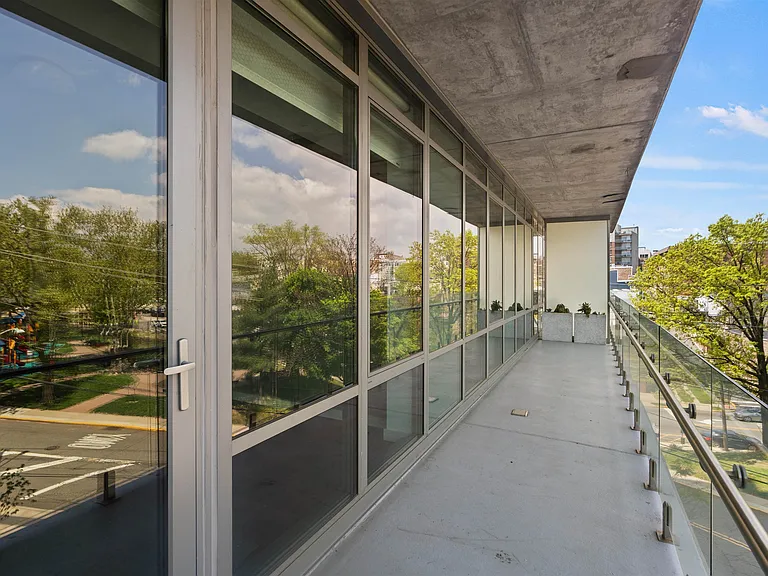 320 Adolphus Ave #404 — Photo 7