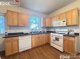 12 Hunt St, Watertown, MA