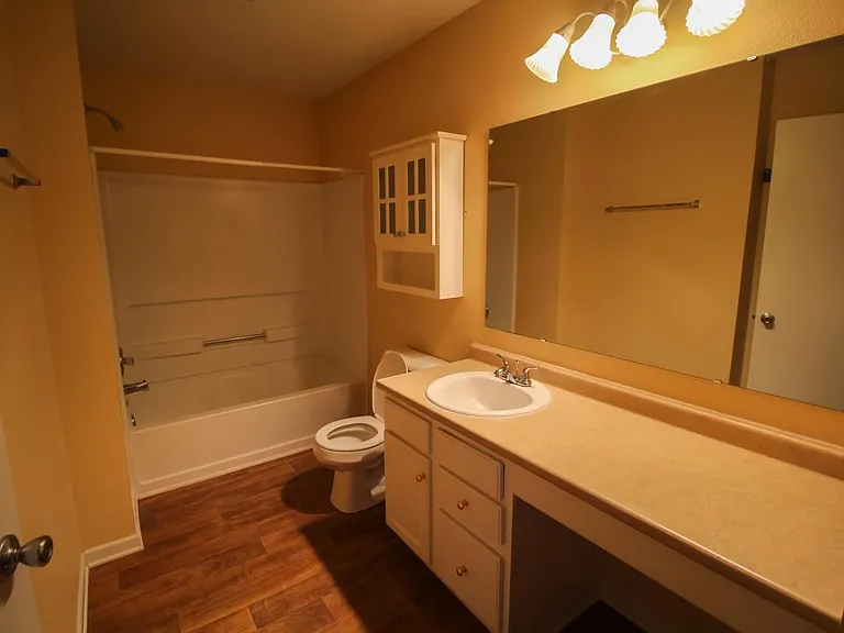 2605 Speedwell Ln — Photo 7