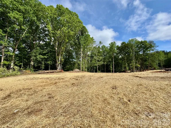 7030 Sparrow Ln, Vale, NC 28168
