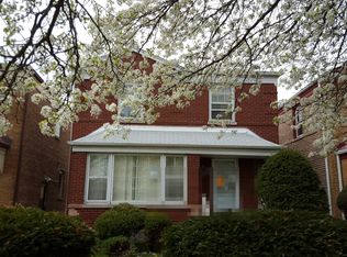 8240 S Kingston Ave, Chicago, IL 60617