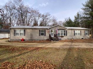 N7195 Knollwood Ct, Shawano, WI 54166