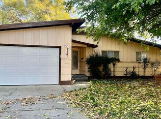 7241 Milford St, Sacramento, CA 95822