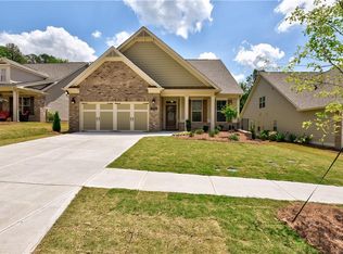 7255 Red Maple Ct, Flowery Branch, GA 30542