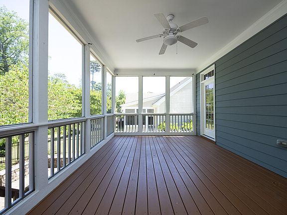 2nd image of 109 Wildwind Dr