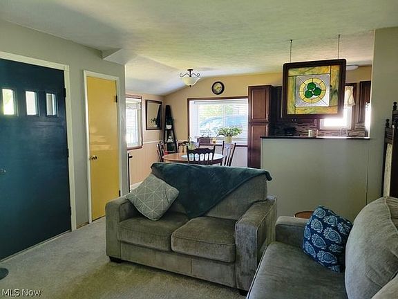 3rd image of 449 Birchwood Dr